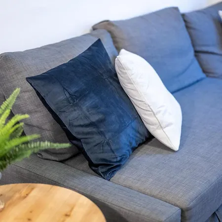 Apartment Suedstadt-oase 1 Komfort Mit 2 Sz Und Balkon Koblenz (Rhineland-Palatinate)