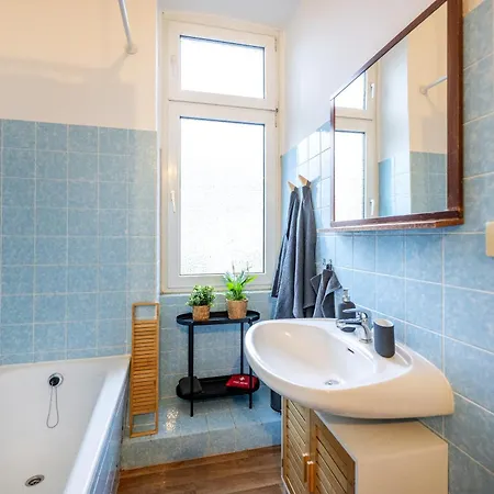 Suedstadt-oase 1 Komfort Mit 2 Sz Und Balkon Apartment Koblenz (Rhineland-Palatinate)