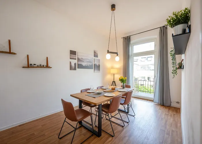 Suedstadt-oase 1 Komfort Mit 2 Sz Und Balkon